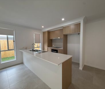 14 Basalt Road, Greenbank QLD 4124 - House For Rent | Domain - Photo 3