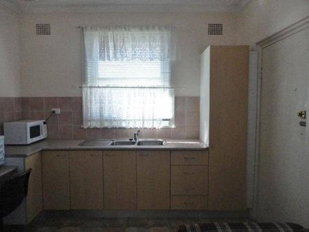 FURNISHED UNIT IN SOUTH TAMWORTH - Photo 4