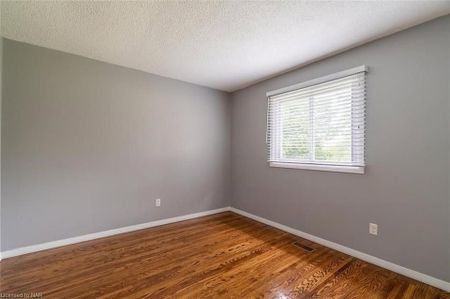 For Lease - 35 Carriage Road Unit# Upper, St. Catharines, Ontario - Photo 5