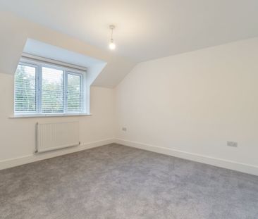 3 bedroom detached house to rent - Photo 2