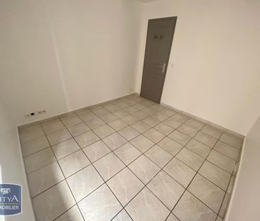 Location Appartement 3 pièces 64m² TOULON 83000 - Photo 3