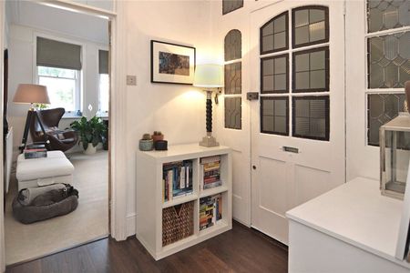 High Street, Teddington, TW11 - Photo 5