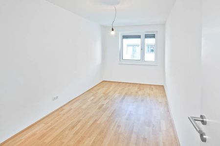 Wohngenuss pur: Stilvolle 3-Zimmer-Wohnung mit Loggia Einbauküche | Stockerau - Photo 4