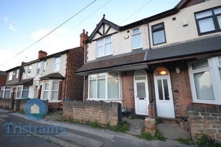 5 bed Mid Terraced House for Rent - Photo 4