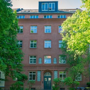 3-Raum-Wohnung im Altbau mit Badewanne - Photo 2