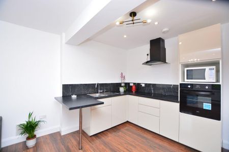 2 bedroom apartment to rent - Photo 4