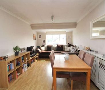 Seymour Way, Sunbury-on-thames, TW16 - Photo 1