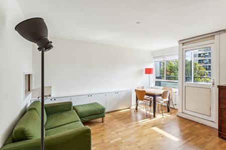 2 Bed Flat, Sullivan House, SW1V - Photo 2