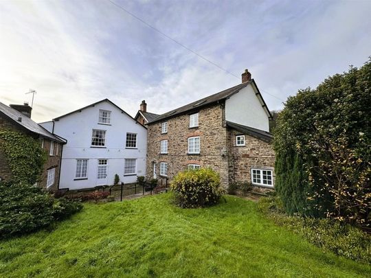 High Street, Dulverton - Photo 1