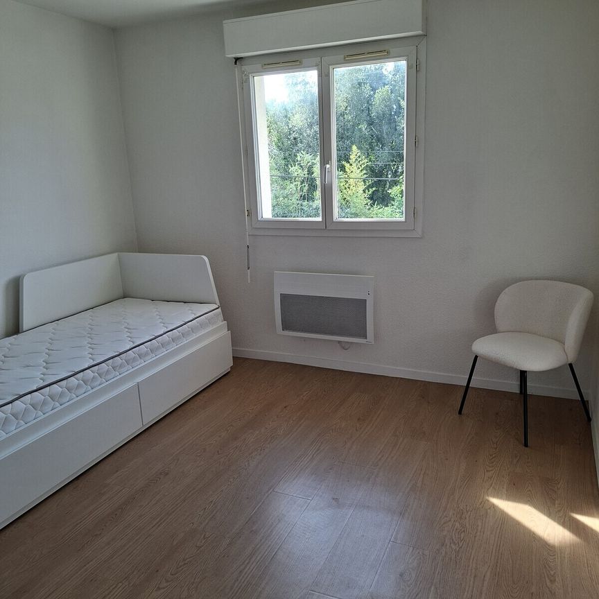 Location Appartement 1 pièce 19m² PESSAC 33600 - Photo 1