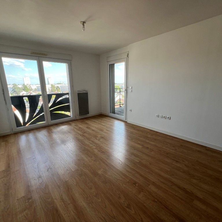 Location Appartement 3 pièces 53m² ST HERBLAIN 44800 - Photo 1