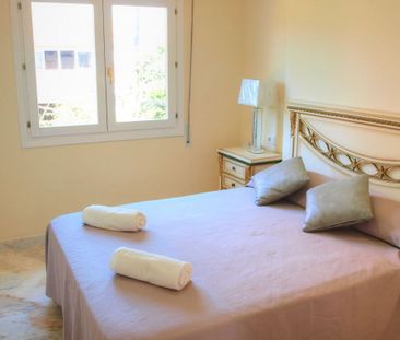 4 room luxury House for rent in Estepona, Andalusia - Photo 2