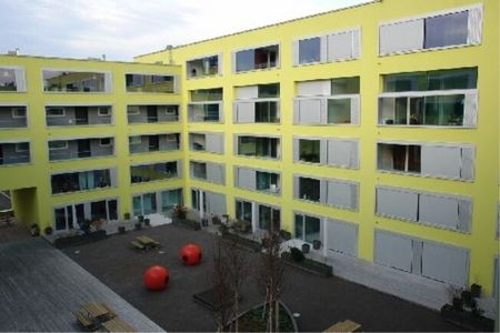 Modern loft apartment - Photo 2