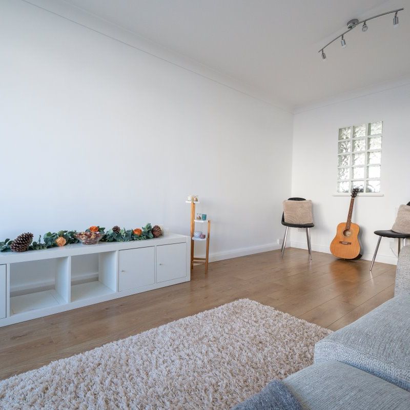 Buckingham Lodge - Photo 1