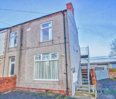 2 BEDROOM Apartment - First Floor - Photo 4