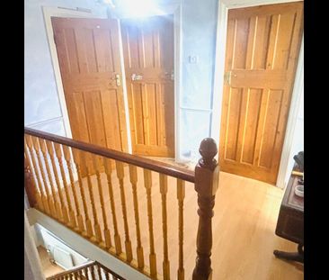 Room in a Shared House, Brixham Garden, IG3 - Photo 5
