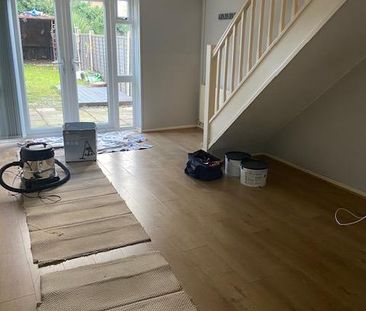 2 bedroom terraced house to rent - Photo 2