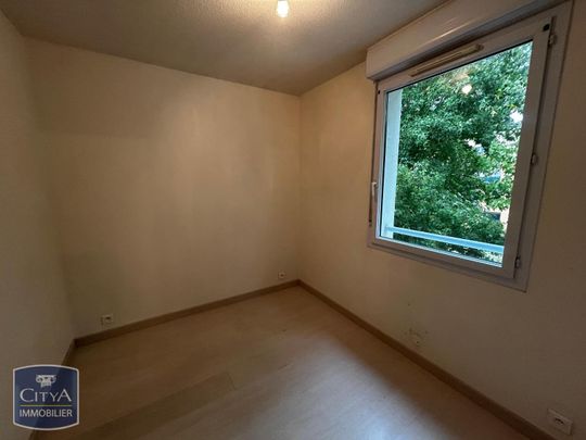 Location Appartement 2 pièces 51m² MONT DE MARSAN 40000 - Photo 1