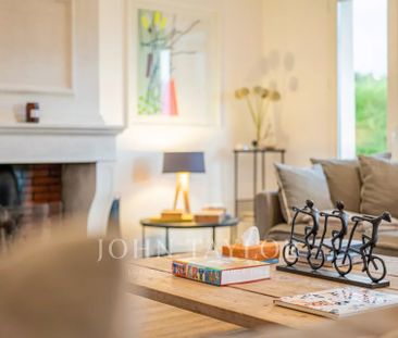 Maison à louer Mougins, Cote d'Azur, France16 500 EUR / Mois - Photo 5