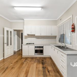 Charming Weatherboard Home in Prime Location - Photo 2