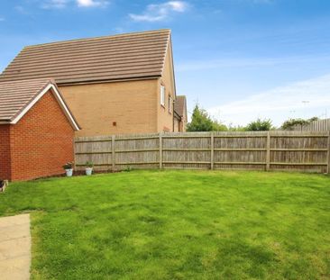 4 bedroom detached house to rent - Photo 5