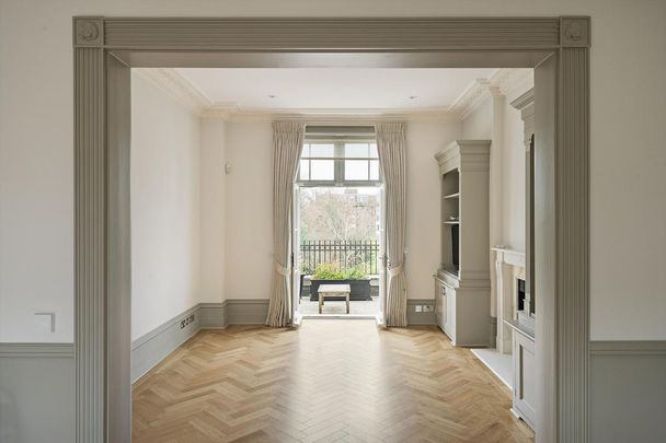 6 bedroom terraced house to rent - Photo 1