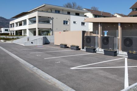 Modern, bright 1.5 ZWHG OG, 9 m² conservatory & 1 PARKING SPACE INCLUDED - Photo 4