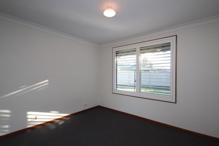 2/275 Grandview Road RANKIN PARK NSW 2287 - Photo 4