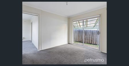 Family home in Convenient Location - Photo 2