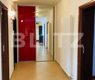 Apartament spatios, 3 camere, 100 mp, garaj, terasa, zona Lidl - Photo 1