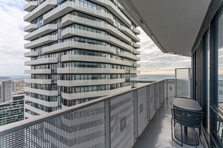 For Lease - 100 Harbour Street Unit# 6606, Toronto, Ontario - Photo 3