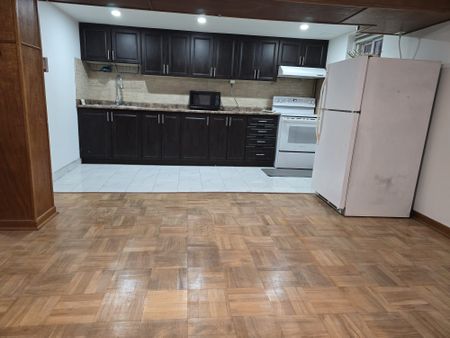 For Lease - 37 Cameo Crescent Unit# Bsmt, Toronto, Ontario - Photo 3