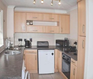 Roe Road, Kingsley, Northampton, NN1 - Photo 4