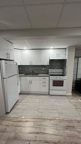 For Lease - 9 Claudview Street, King, Ontario - Photo 2