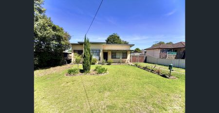 Quiet Street within Menangle Park - Photo 4