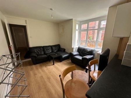 Alma Road, Southampton - Photo 2