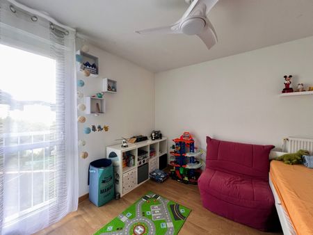 Location Appartement 4 pièces 78m² SEYSSINS 38180 - Photo 4