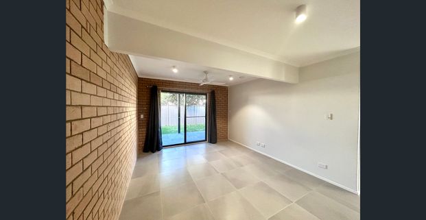 Neat Modern Unit - All bills included! - Photo 1