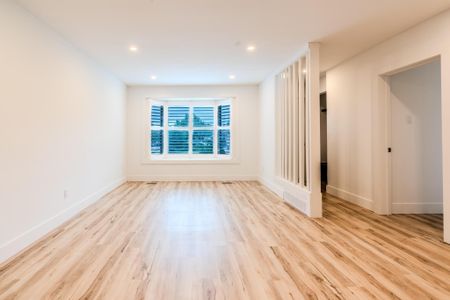 For Lease - 41 Windsor Drive Unit# Main, Ajax, Ontario - Photo 4