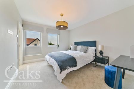 4 bedroom semi-detached house to rent - Photo 3