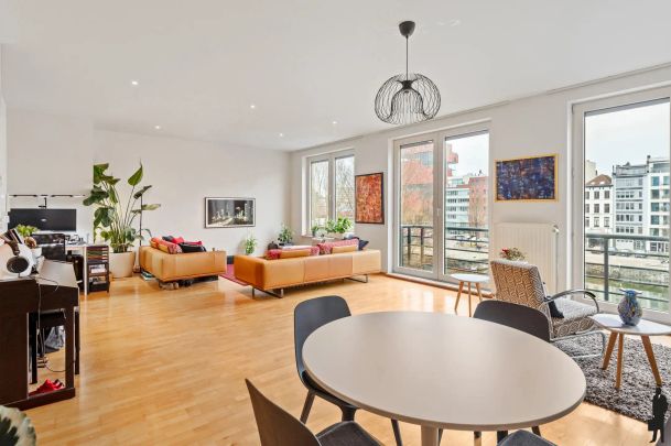 Licht en ruim 2-slaapkamerappartement met prachtig waterzicht - Photo 1