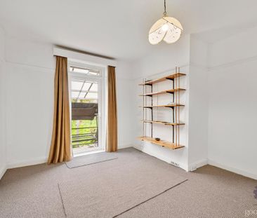 3 bedroom detached house to rent - Photo 6