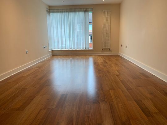 2 Bed Flat, Vine St, M7 - Photo 1