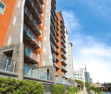 2 bedroom flat to rent - Photo 3