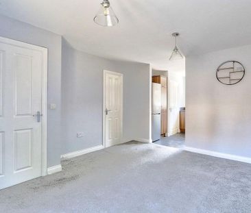 2 bedroom semi-detached house to rent - Photo 1