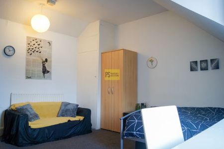 8 Harrow Road - Photo 4