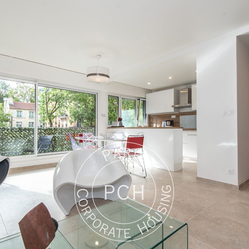 Rue de Vaugirard, - Photo 1