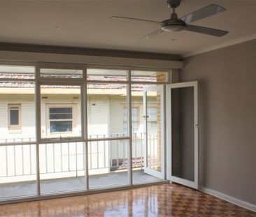4/892 Burke Road, Canterbury VIC 3126 - Apartment For Rent | Domain - Photo 1