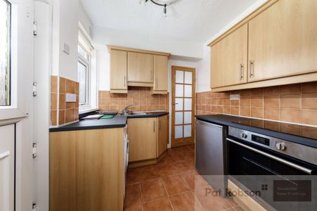 Beaumont Terrace, Newcastle Upon Tyne - Photo 4