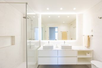 APARTAMENTO T3 | VISTA MAR | ESTRADA MONUMENTAL